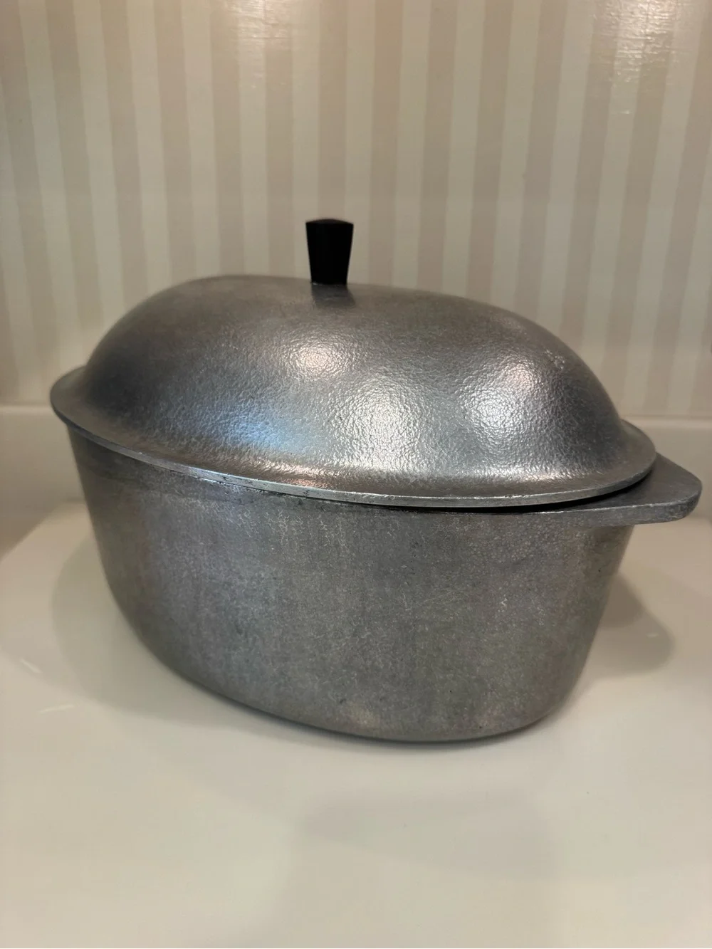 Vintage Aluminum Hammercraft Cookwear Roasting Pan With Dome Lid